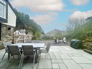 Photo 27- click for photo gallery